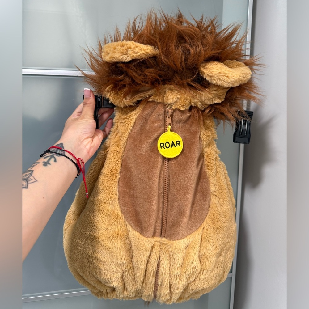 Lion Costume 6-9 months